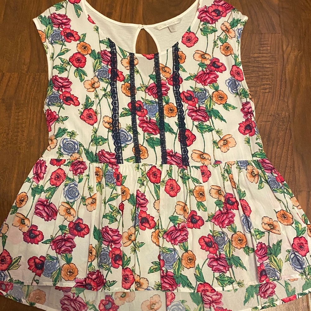 Lauren Conrad peplum cap sleeve top